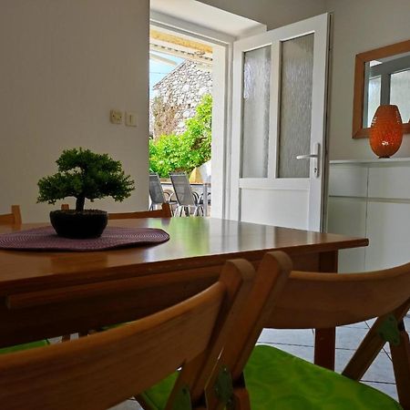 Apartment Rose Krk Town Esterno foto