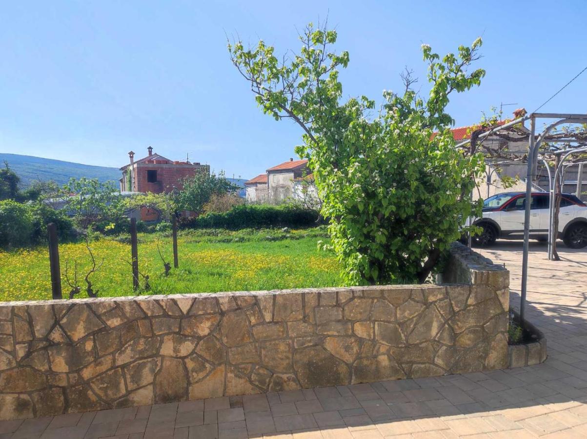 Apartment Rose Krk Town Esterno foto