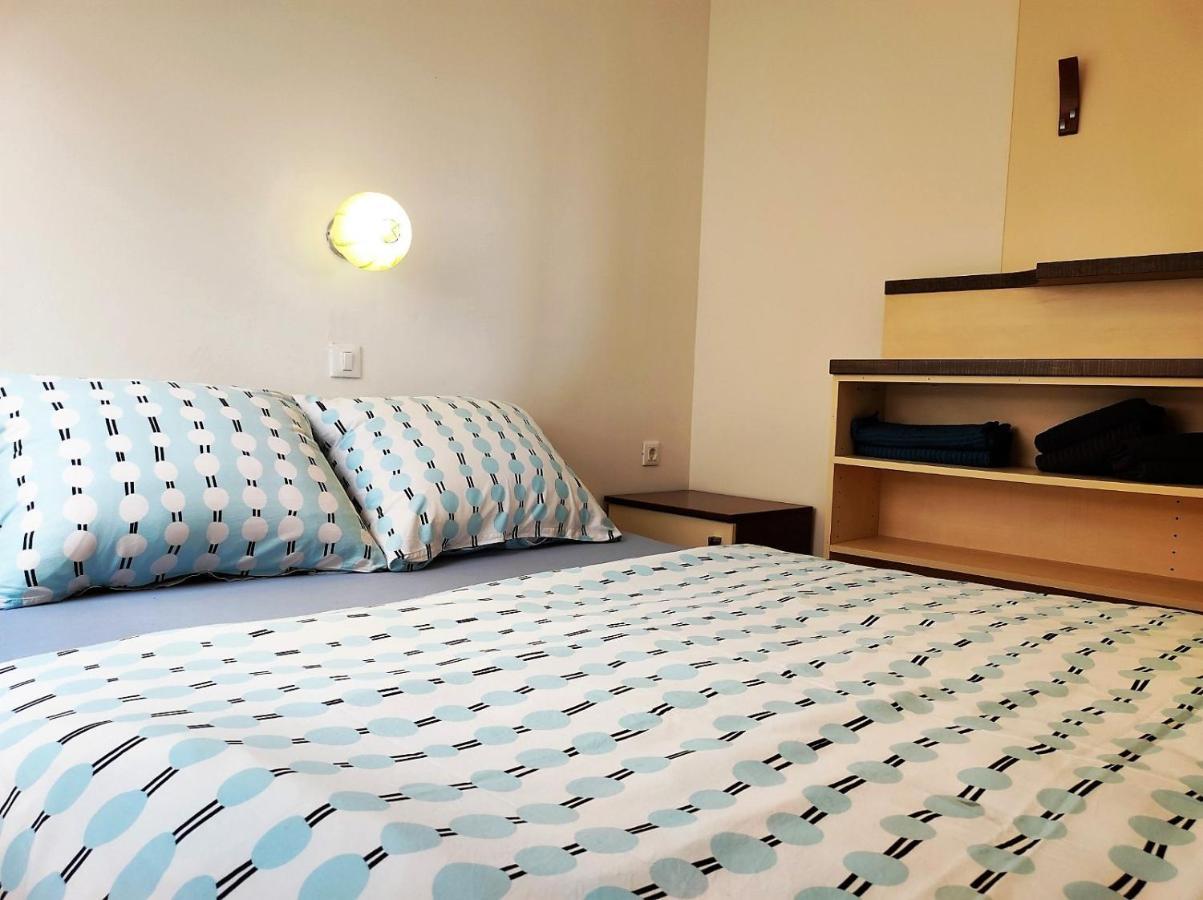 Apartment Rose Krk Town Esterno foto