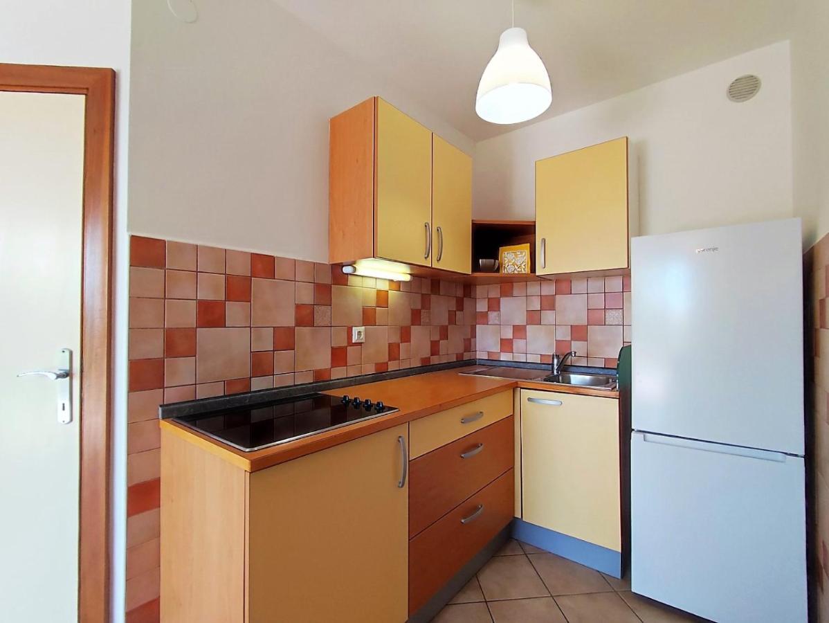 Apartment Rose Krk Town Esterno foto